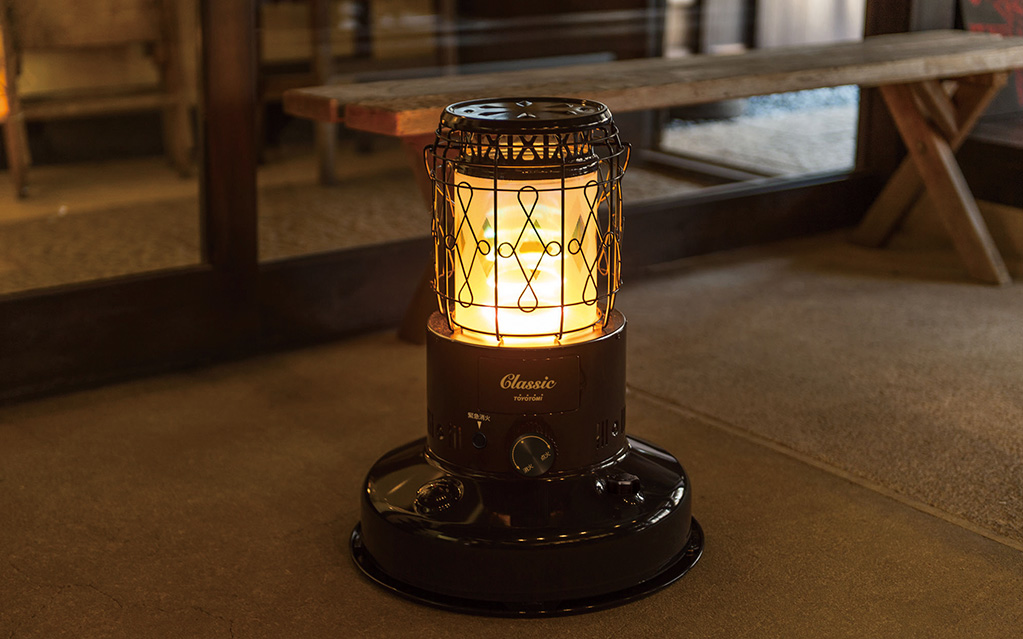 眺めていたくなるストーブ – TOYOTOMI 対流形ストーブ Classic – もら