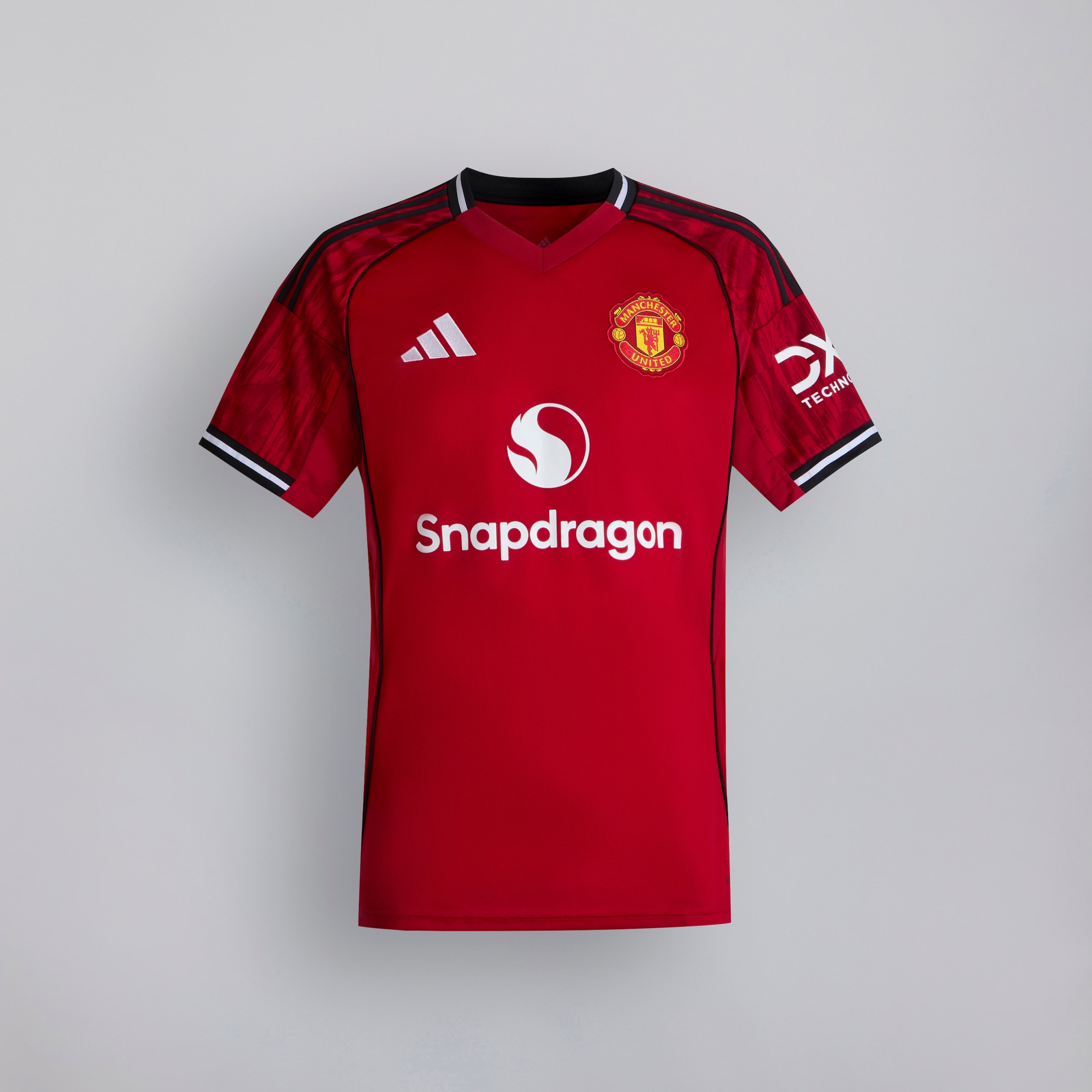 Buy Manchester United 25/26 Home Kids Jersey with Cunha 10 Club