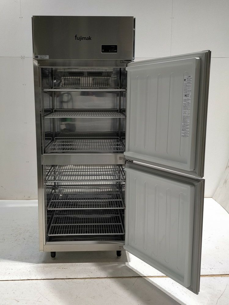 フジマック 縦型冷蔵庫 FR7680Ki | 無限堂厨房ネットショップ