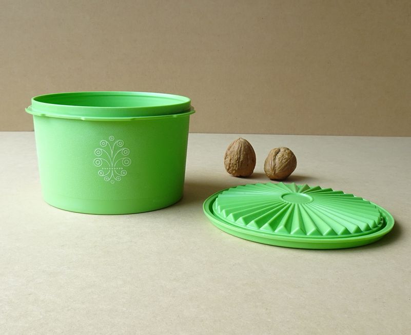 SHOP偶然と必然の間 タッパーウェア オータムキャニスター USA製