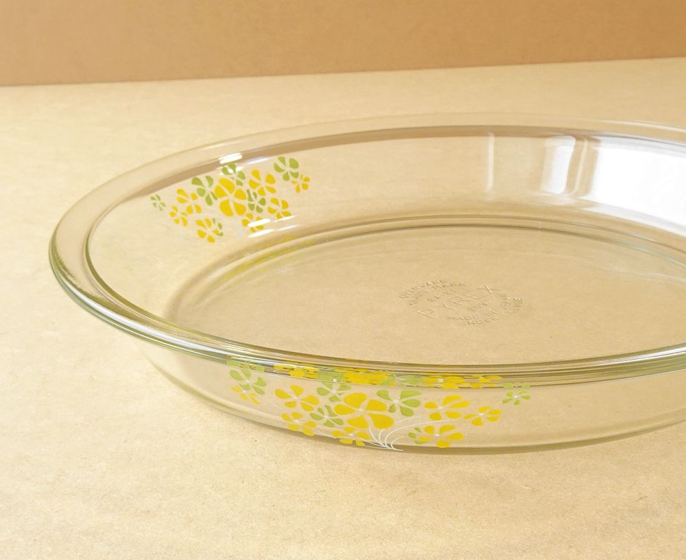 SHOP偶然と必然の間 パイレックス 日本製 パイ皿 花柄 25cm