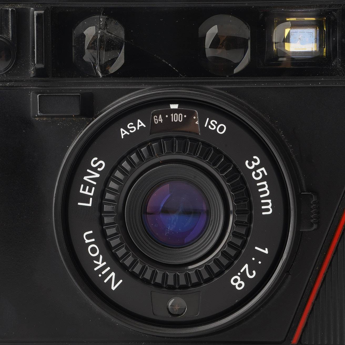 ニコン Nikon L35 AD / Nikon Lens 35mm F2.8 35mmコンパクトフィルム