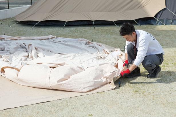 ビギナー必見！初めてのテント設営の手順を解説～ワンポールテント編