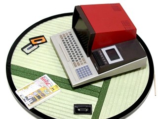 おっさん感涙!! 「pasocomMini MZ-80C」を見て触った | マイナビニュース