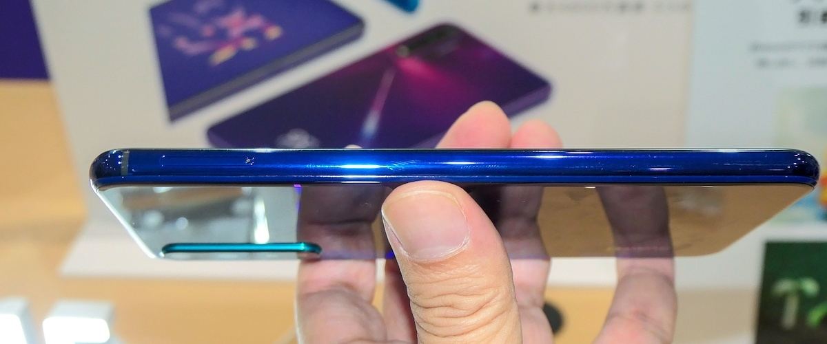 HUAWEI nova 5T」ファーストレビュー - 上位機に見劣りしない性能と