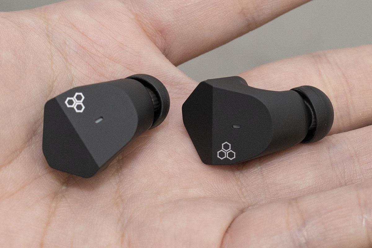 final、新完全ワイヤレス「ZE2000」約14,800円で7月22日発売 | マイ