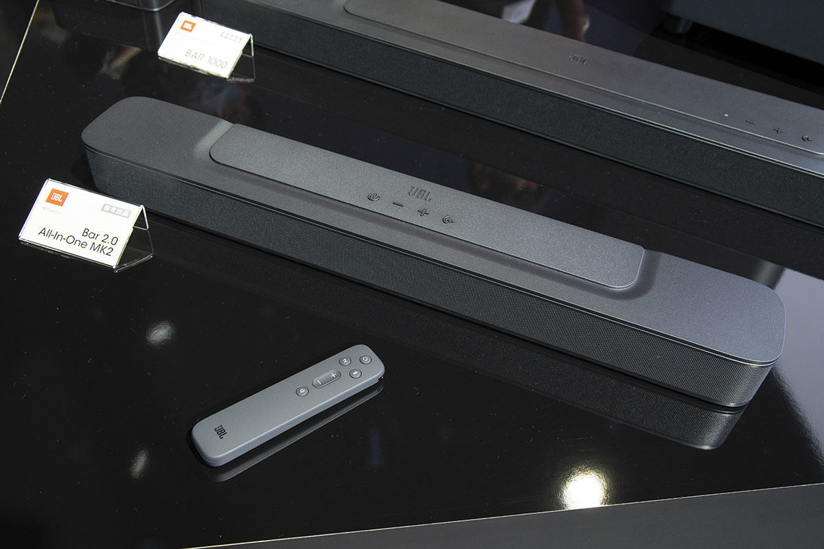直販2.2万円の薄いJBLサウンドバー「Bar 2.0 All-in-One MK2」 | マイ