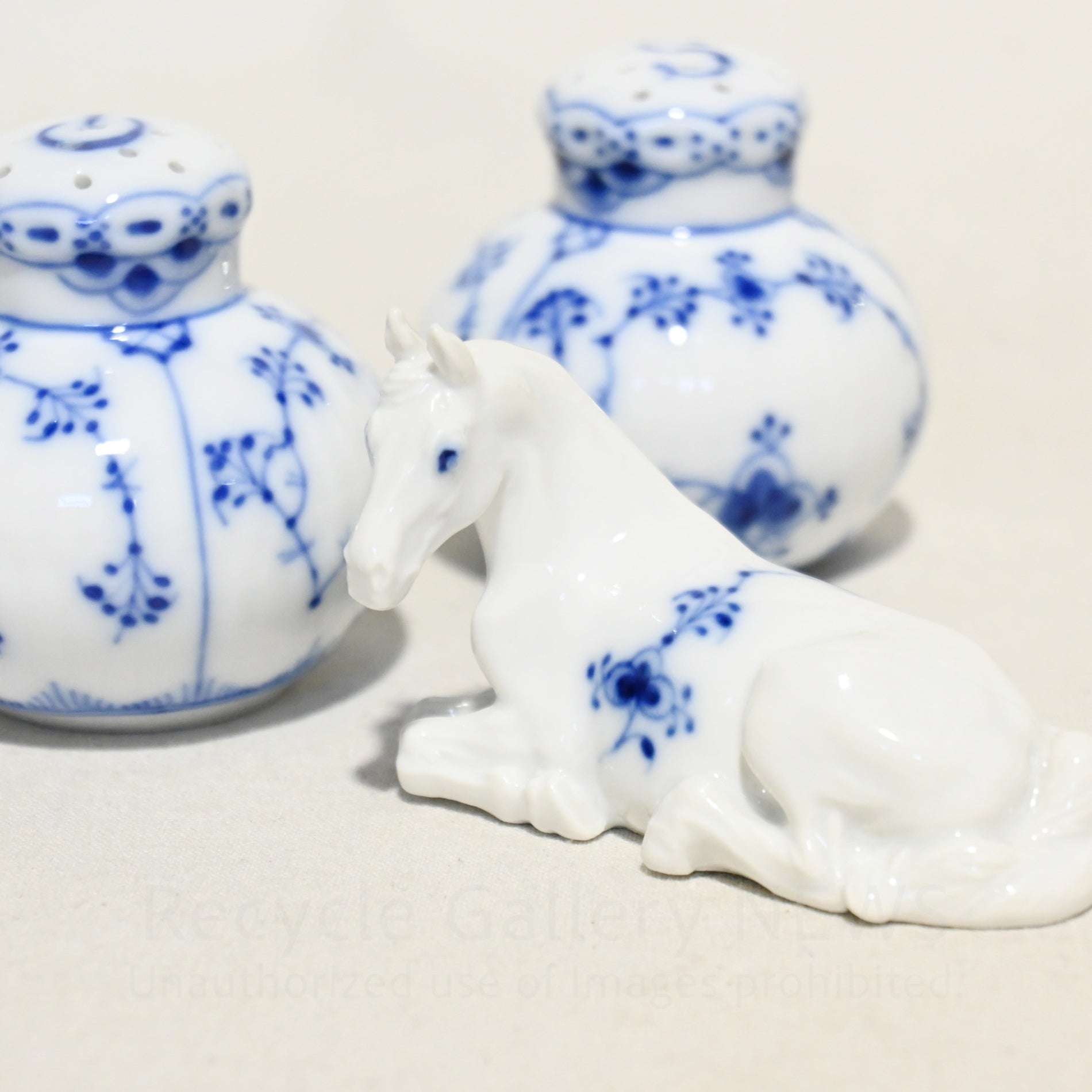 ROYAL COPENHAGEN Horse Figurine Ceramic Porcelain Objet / ロイヤル