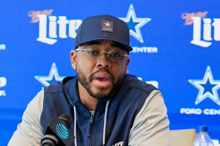 ダラス・カウボーイズのチアリーダー | NFL JAPAN.COM