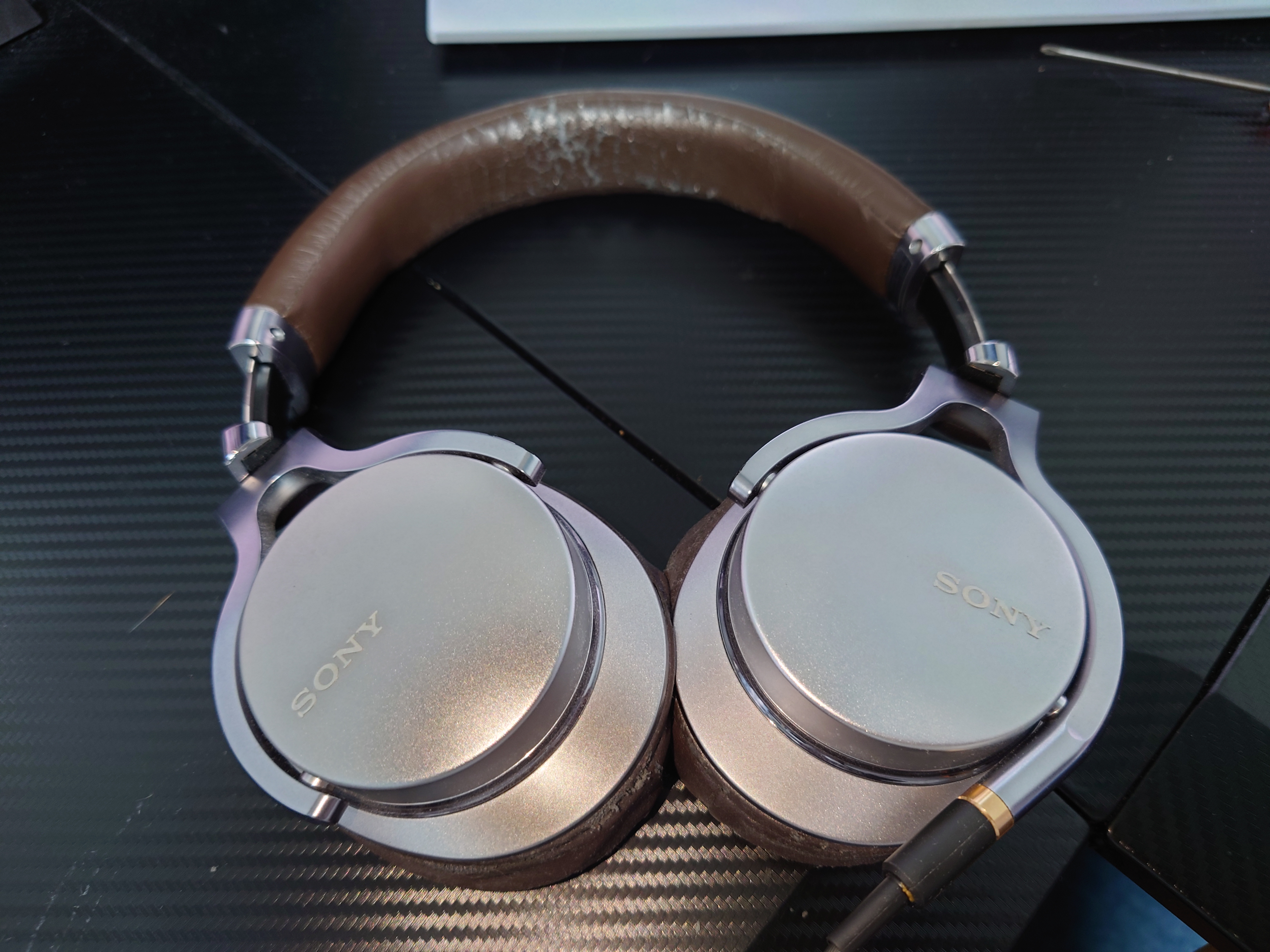 SONYヘッドフォン「MDR-1A」修理 - 中澤祐樹ブログ
