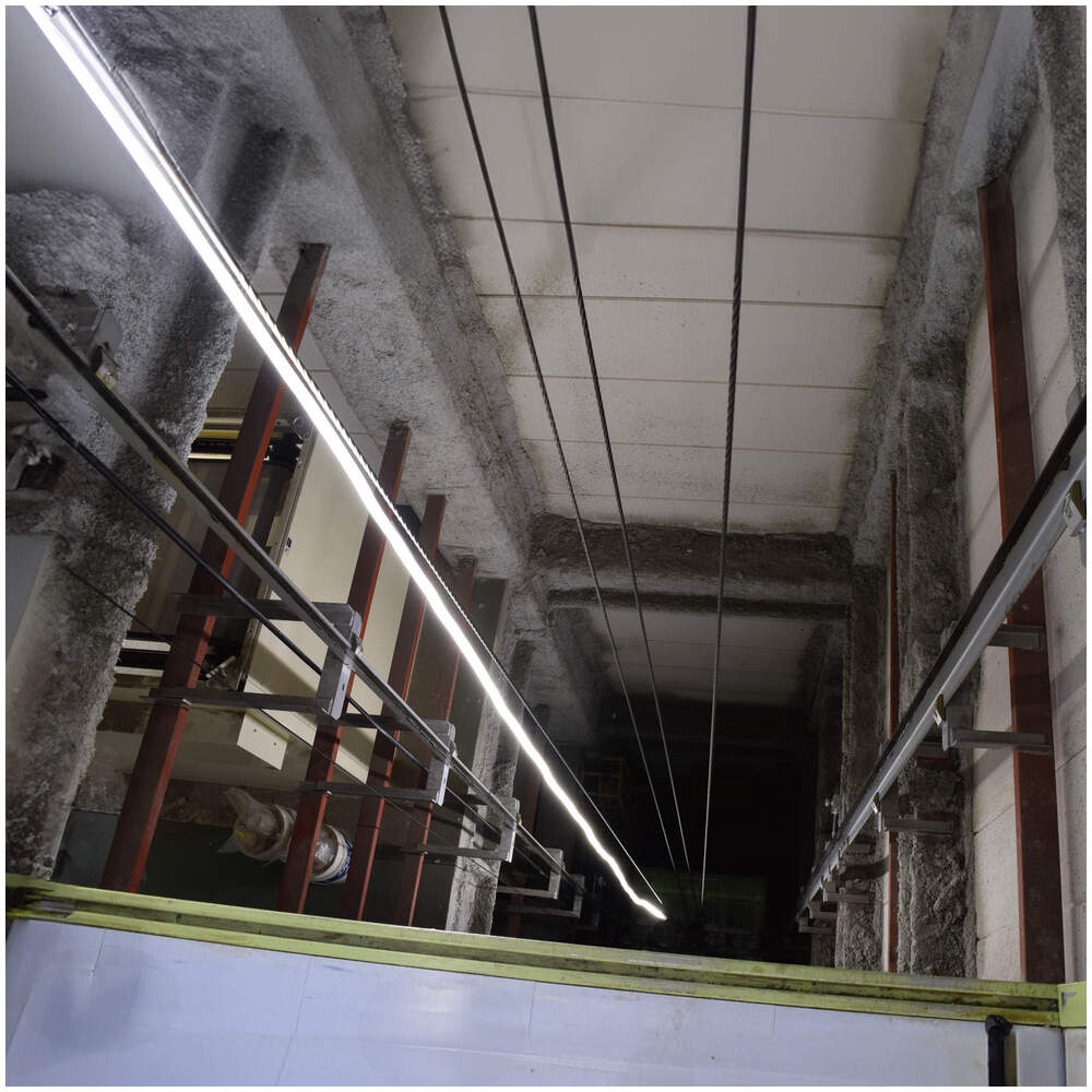 日動工業株式会社｜LEDコネクトライン延長用ライン 片面発光 5m 白