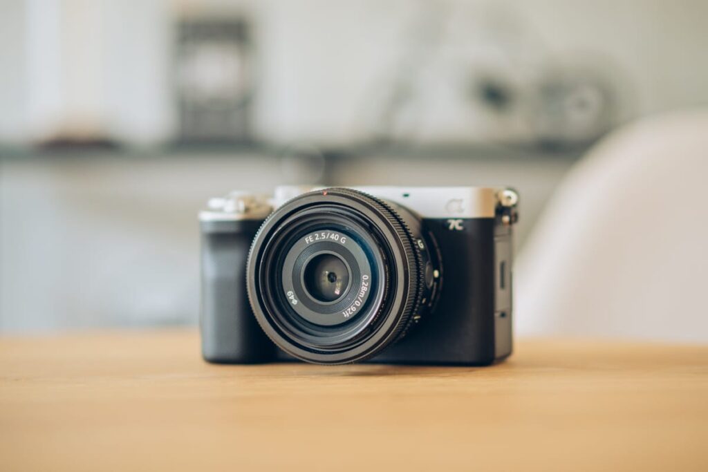 最強のお出かけ用単焦点レンズ！FE 40mm F2.5G レビュー