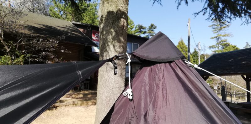 初心者必見】DOD「トンガリハット」でワンポールテントとタープを連結