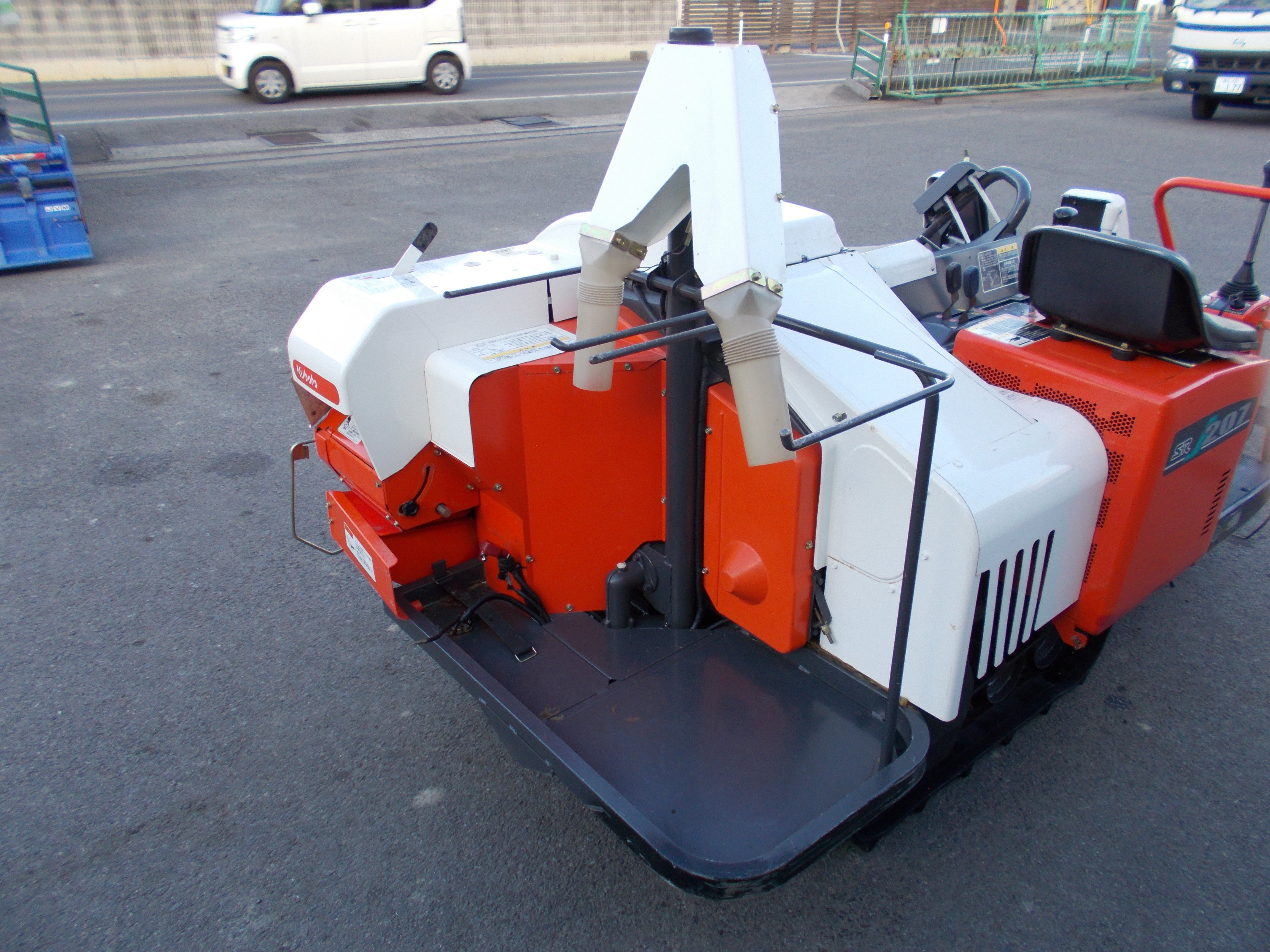 クボタ 中古 コンバイン SR-J207 – 農キング
