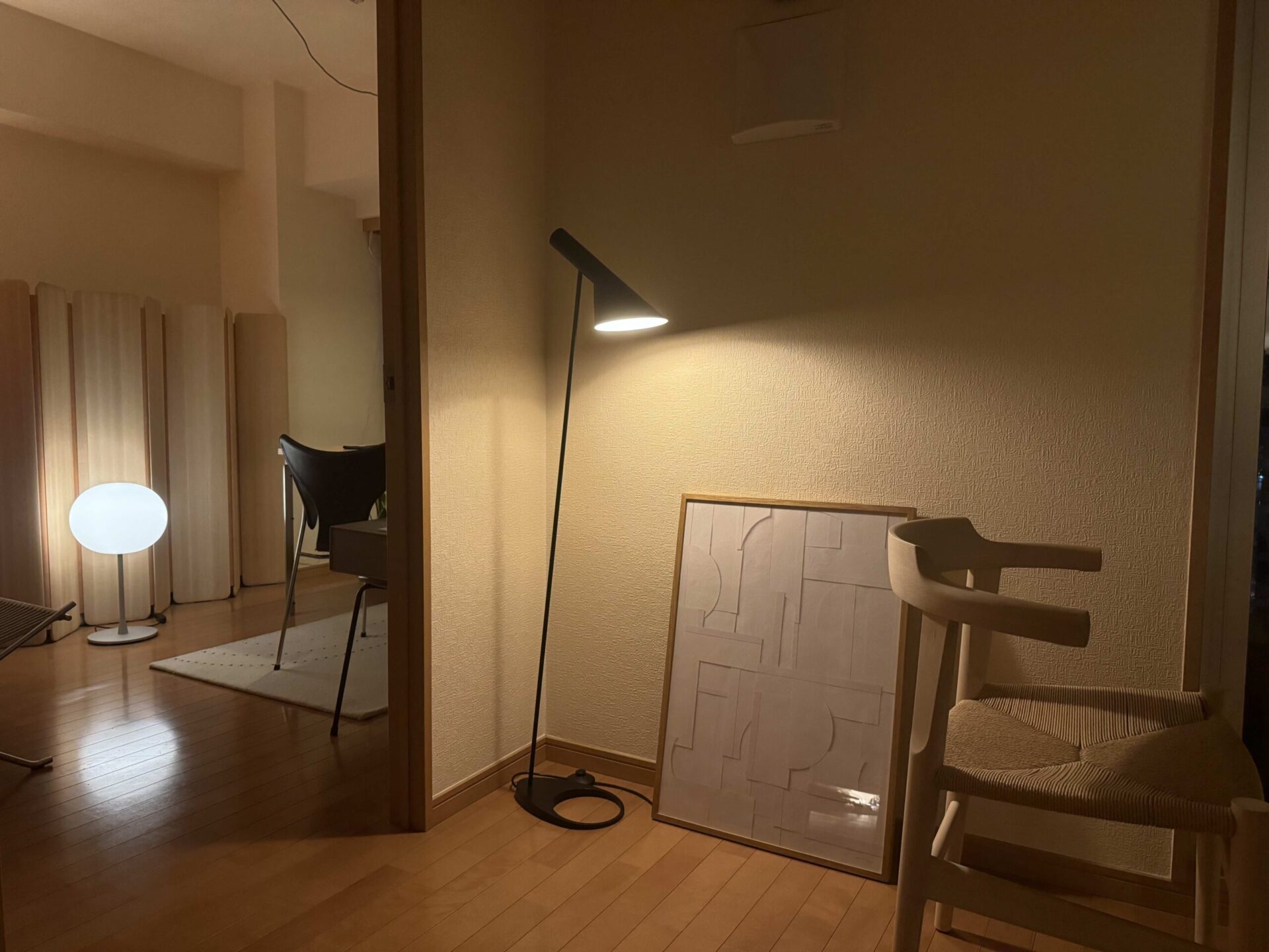 AJフロア レビュー｜実際に使って分かった明るさ・サイズ感・使いやす