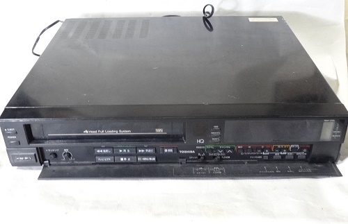 ジャンク譲渡コーナー （0円ジャンク） ＞ TOSHIBA A-660HF VHSビデオ