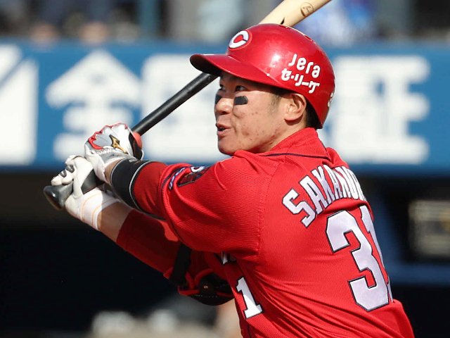 悔しい「二刀流」…捕手と一塁併用でキャリアハイの打撃成績でも