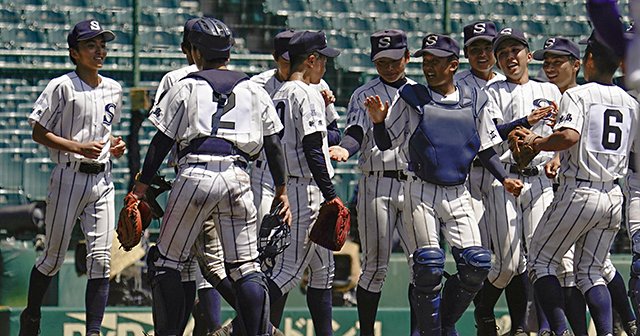 3年生の起用か、2年生の経験か。天理と広島新庄の別れた判断。（3／3