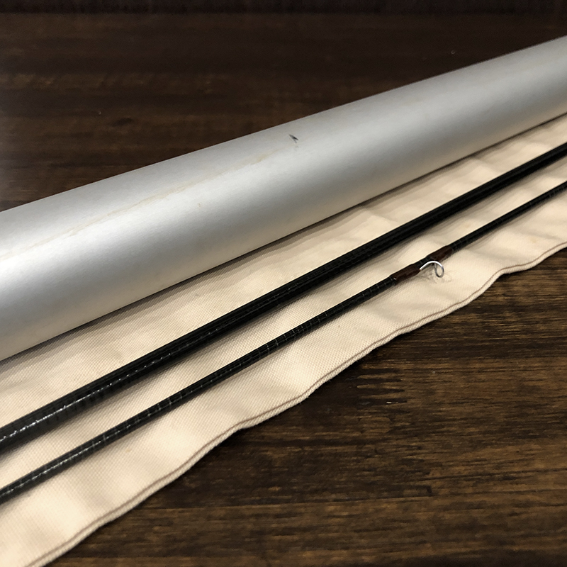 Orvis Seven Eleven MKII Graphite Fly Rod with Tube & Sox Mint