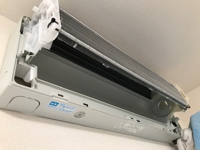 パナソニックエアコン×2完全分解洗浄|おそうじ本舗川口安行店