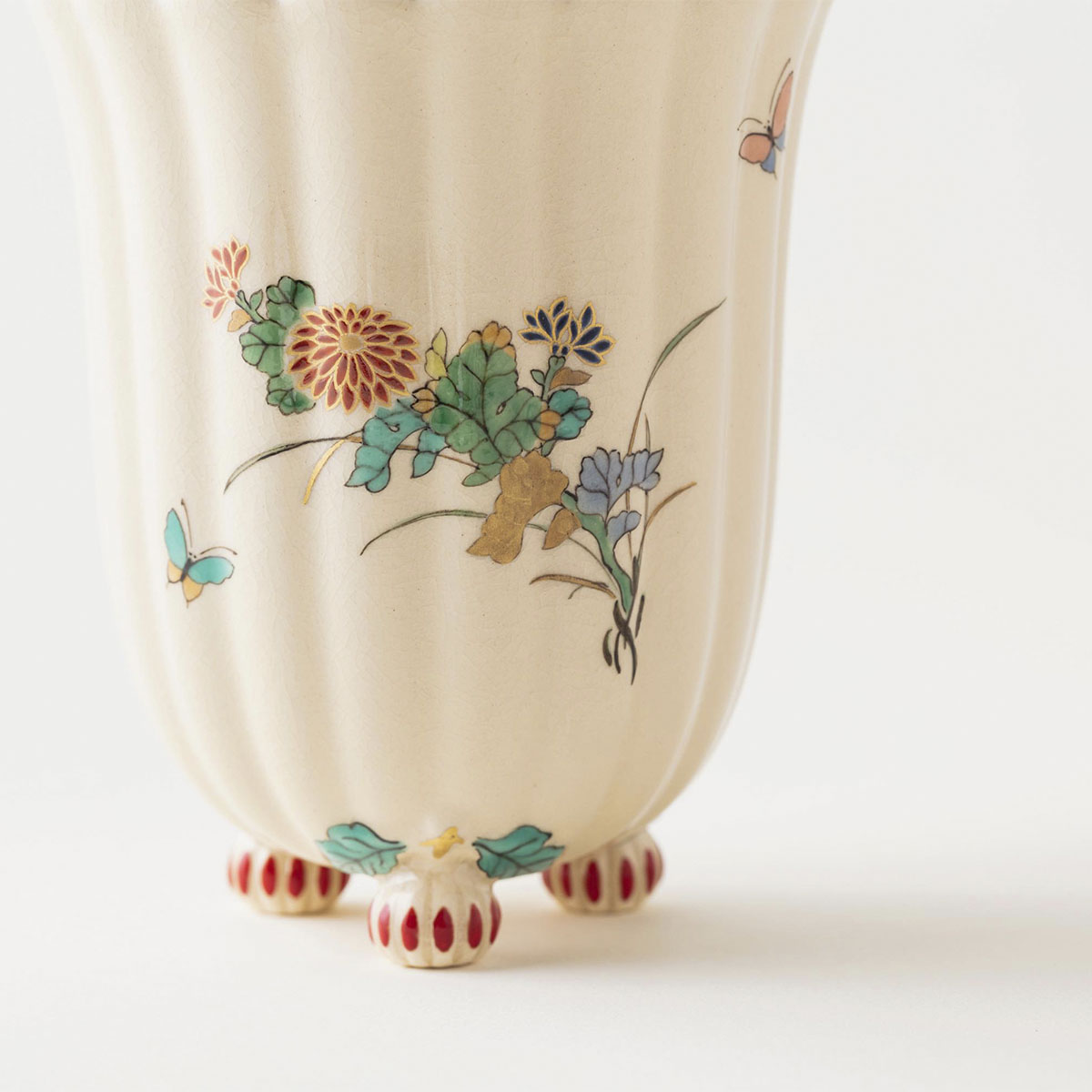 菊脚フリーカップ(菊) [キクアシフリーカップ (キク) ]｜沈壽官窯