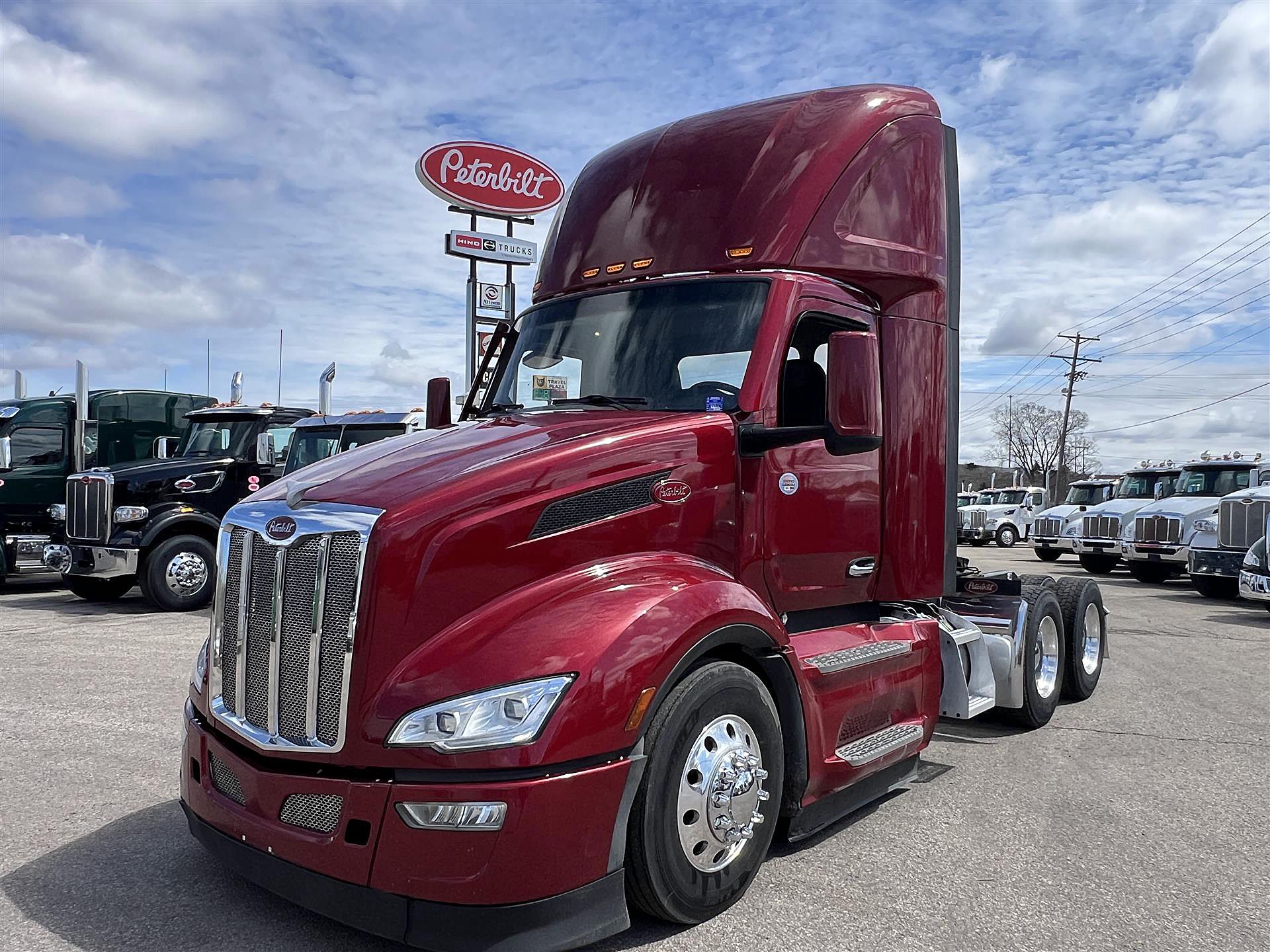 2022 Peterbilt 579 For Sale | Day Cab | #33N815163