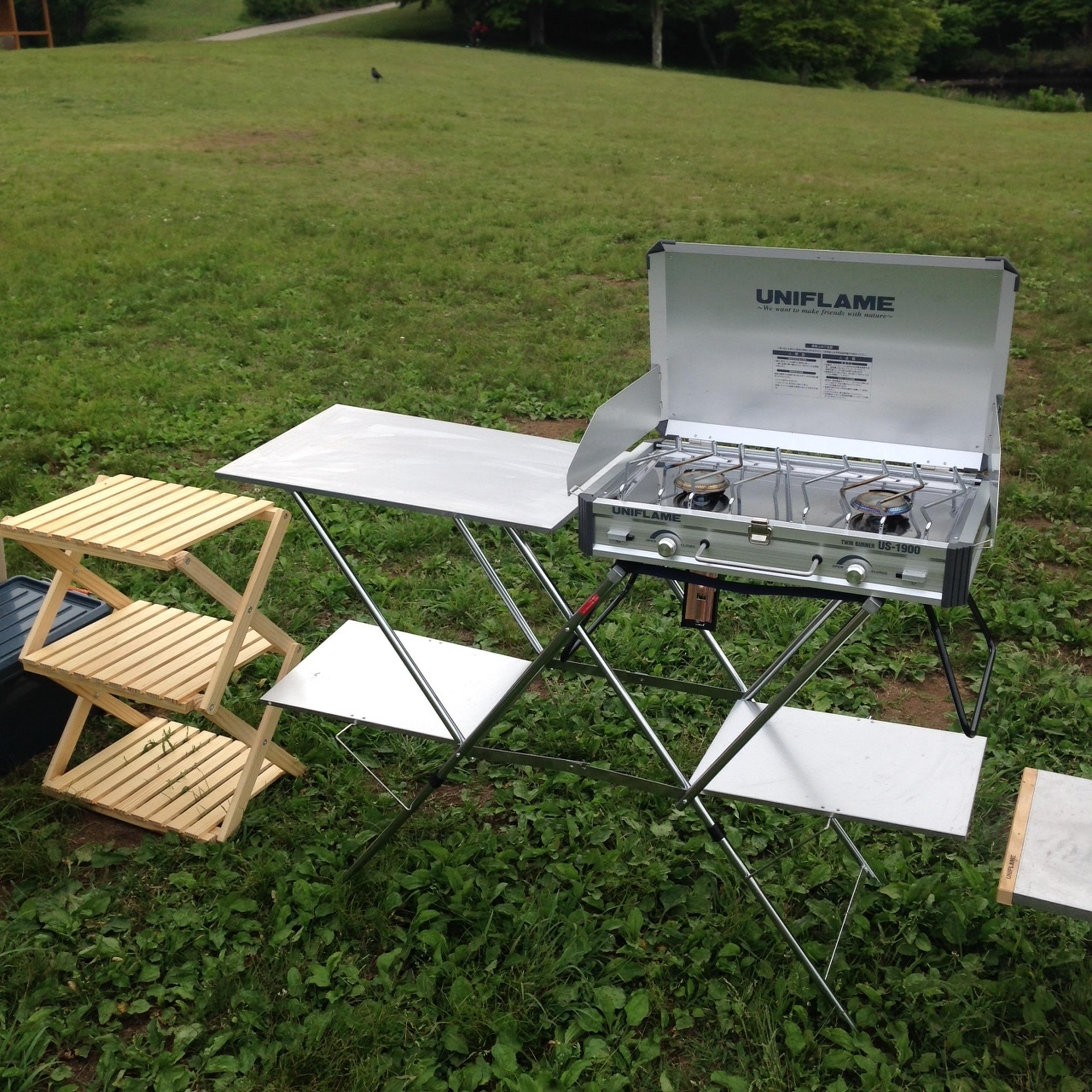 大人気！】ユニフレームのキッチンスタンドで楽々そとごはん