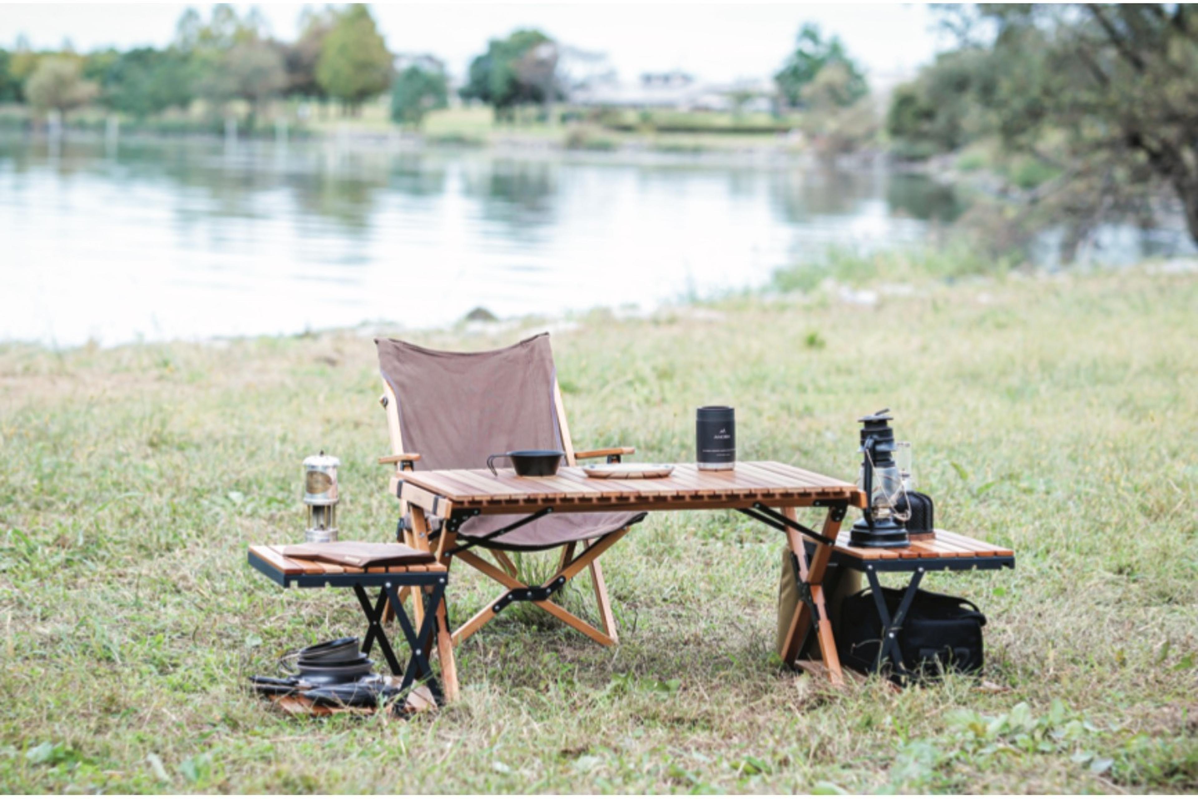 体をあずけ、自然の音を聞くためのハイバックチェア登場。ANOBAが