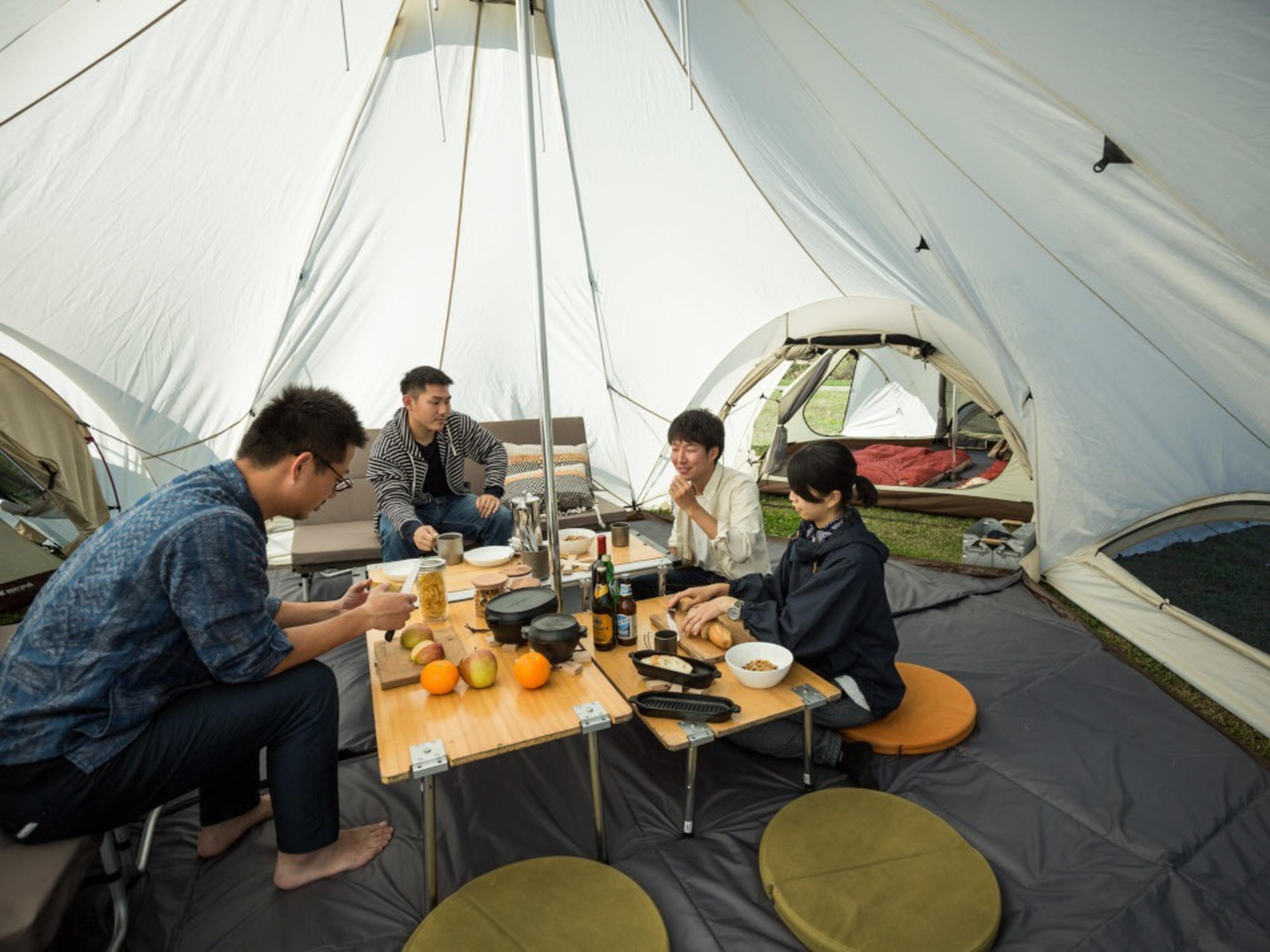 スノーピークのワンポールシェルター「スピアヘッド」を徹底解説