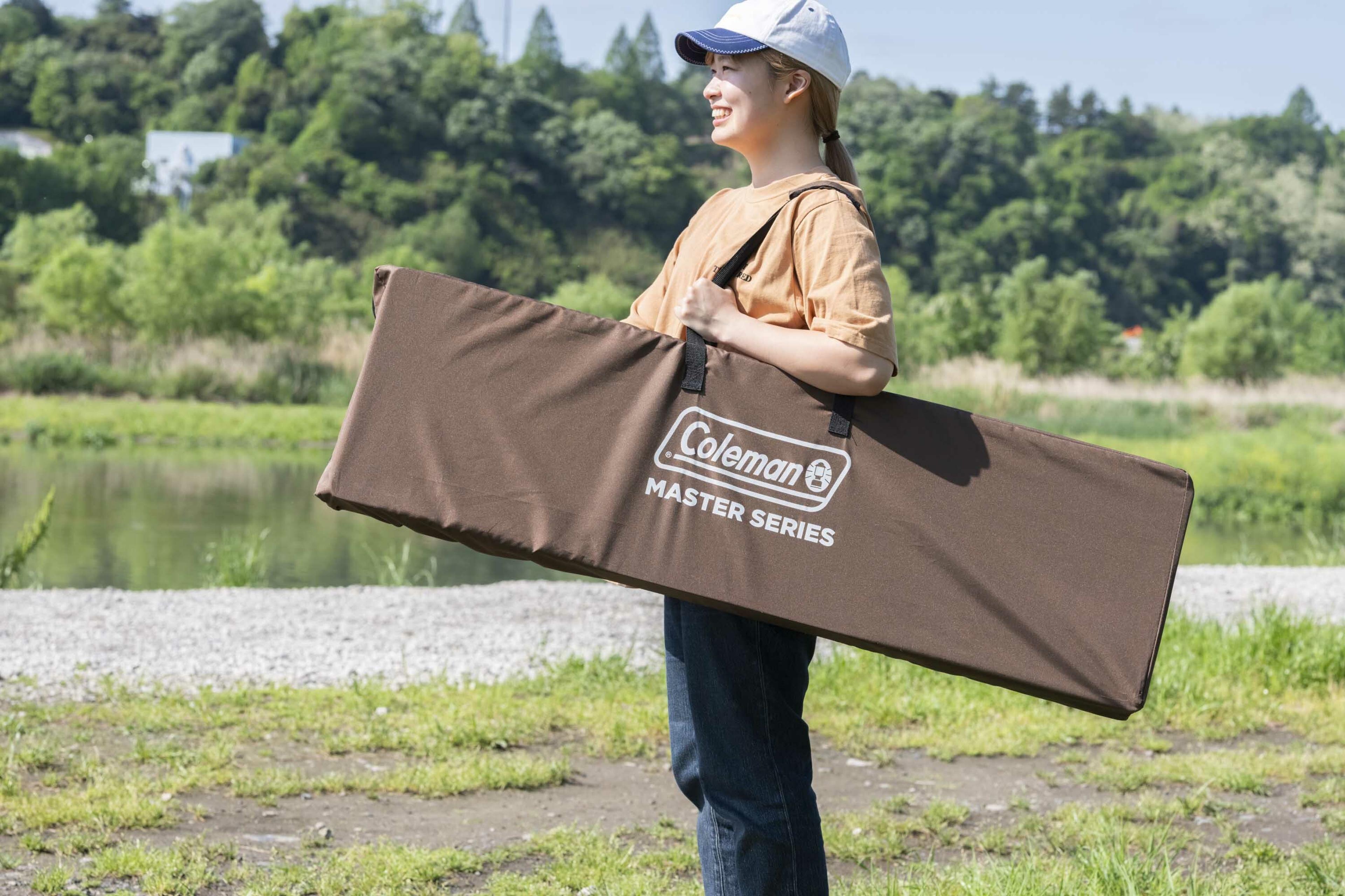 徹底レビュー】コールマンのバタフライテーブル！使用感や組み立てやす