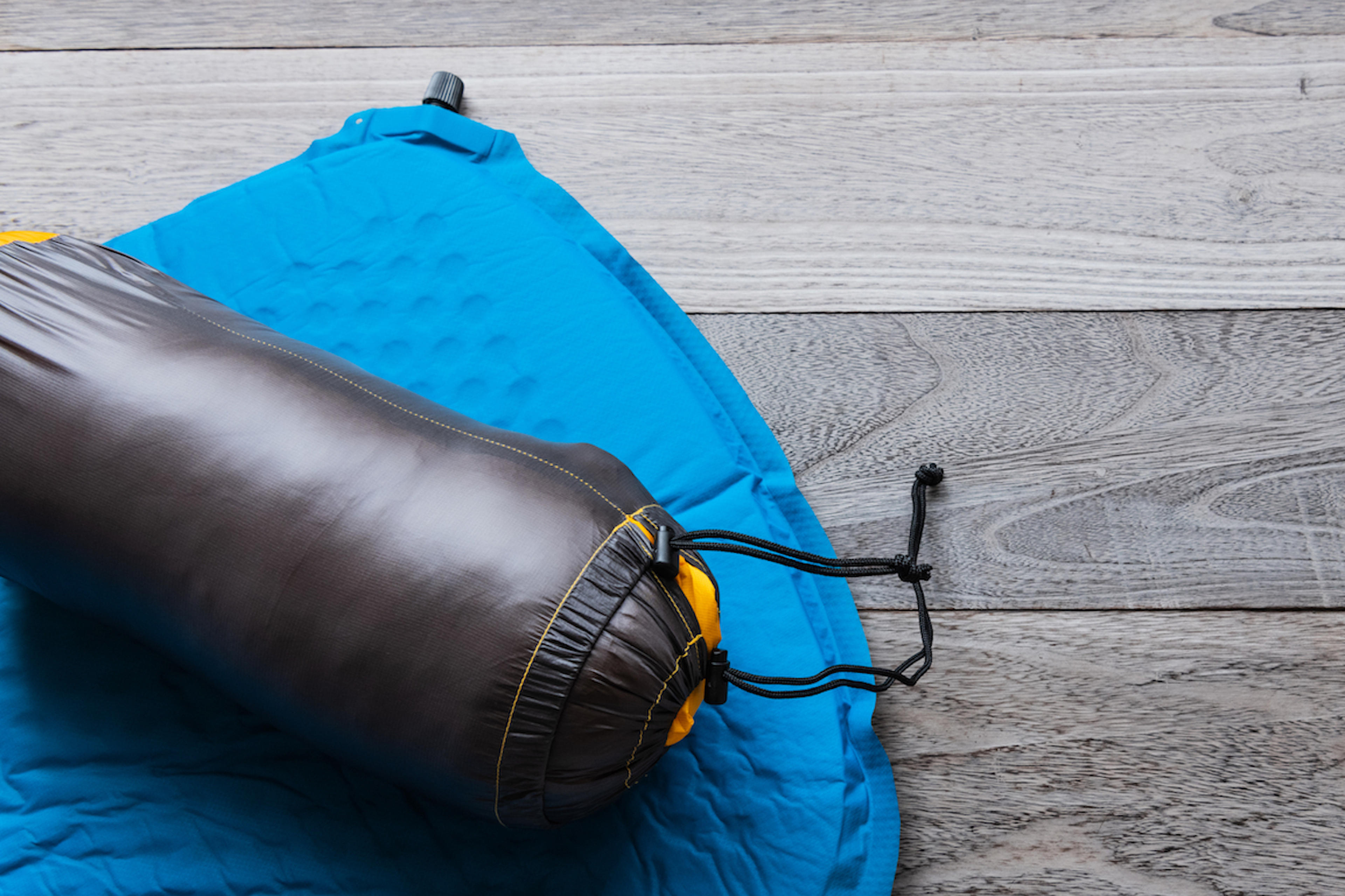 インフレーターマットのおすすめ5選！コンパクトな登山用や軽量モデル