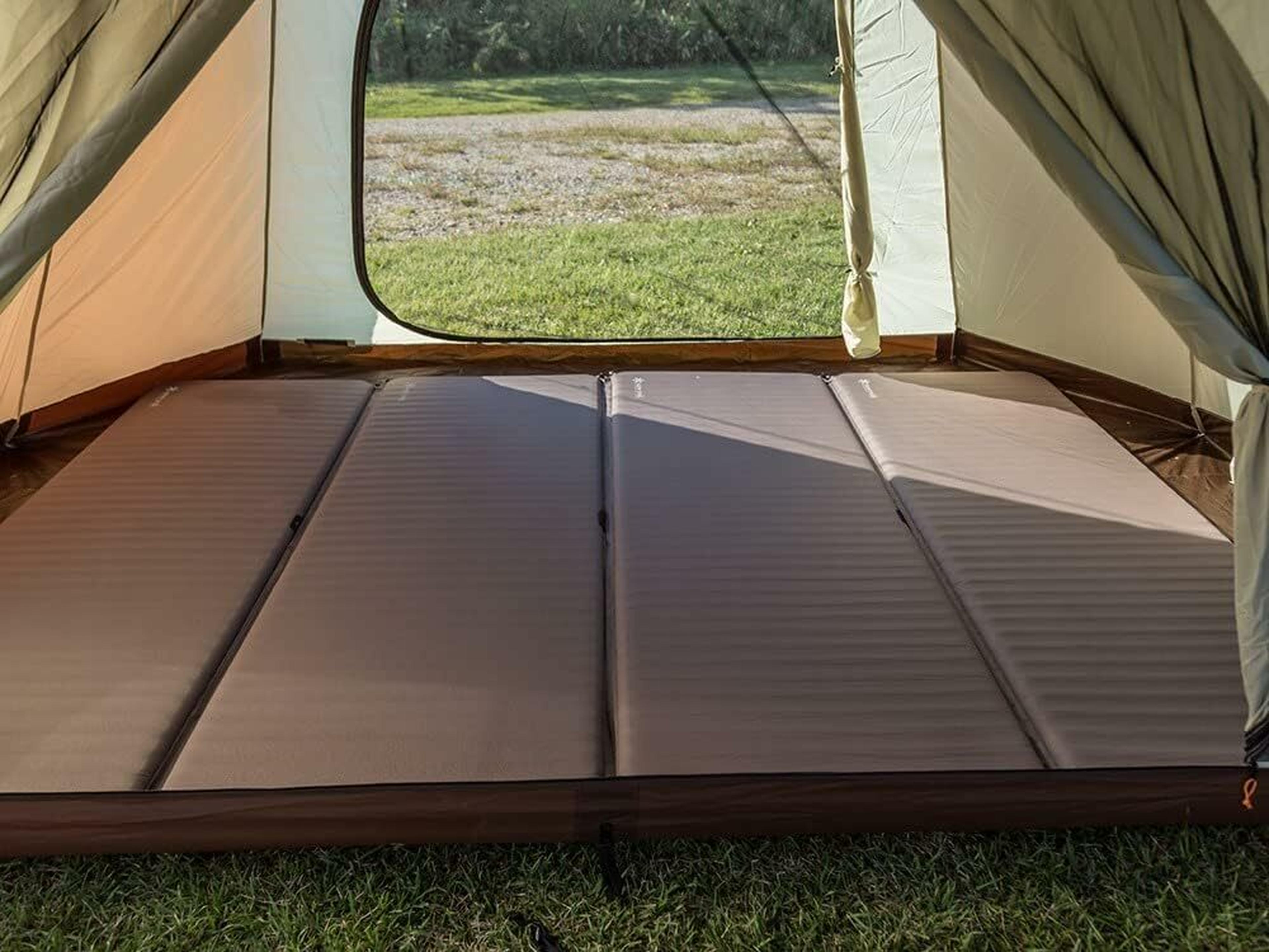 キャンプでも快適な睡眠を！スノーピークのおすすめマット/シートを