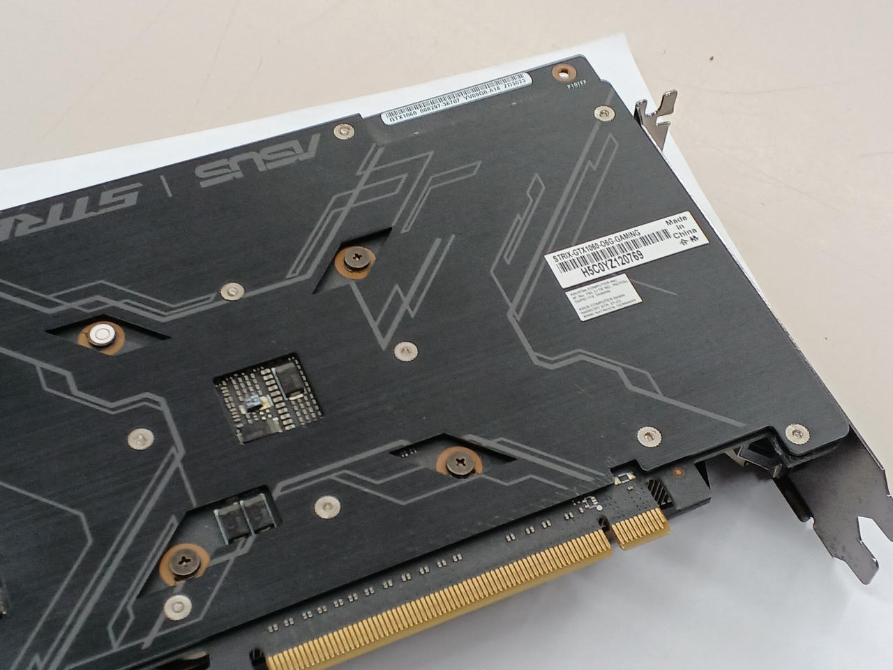 アスース(ASUS)|グラフィックボード|【ハードオフ公式通販】オフモール