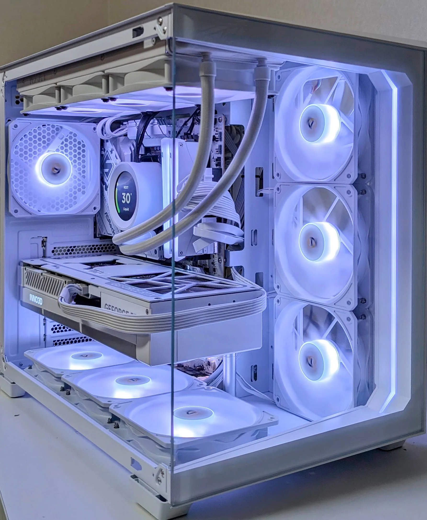 ゲーミングPC Ryzen9 7950X3D RTX4080 SUPERの組立 55万円程度 PC