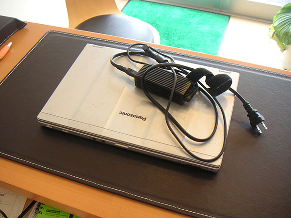 Let's note LX3 CF-LX3TGLTC DVDドライブからディスクが取り出せない