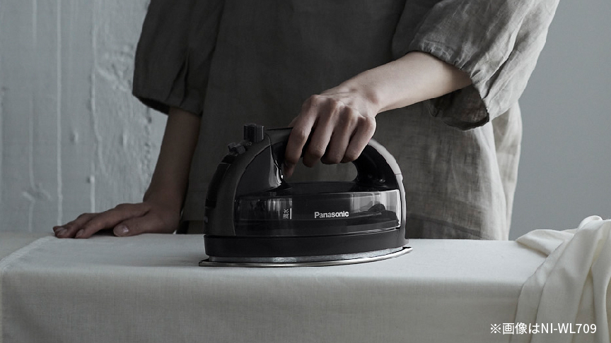 特長 コードレススチームアイロン NI-WL609 | アイロン・衣類