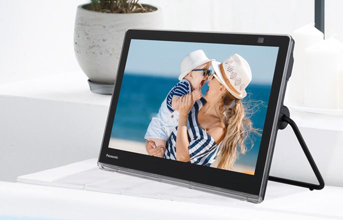 お風呂でも使える、洗える | 特長 防水モデル UN-10E11 | ポータブル