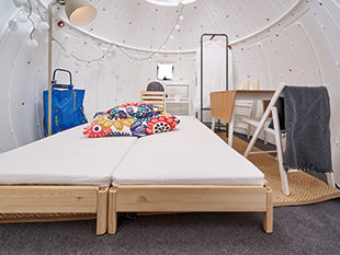 ホワイトハウスキャンパーパーツセンター / DIYプレハブ工法ハウス