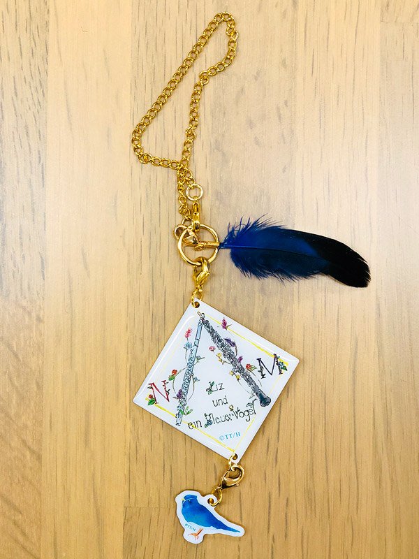 劇場オリジナルグッズ】 「青い鳥チャーム」1,296円( 税込) 青い鳥や