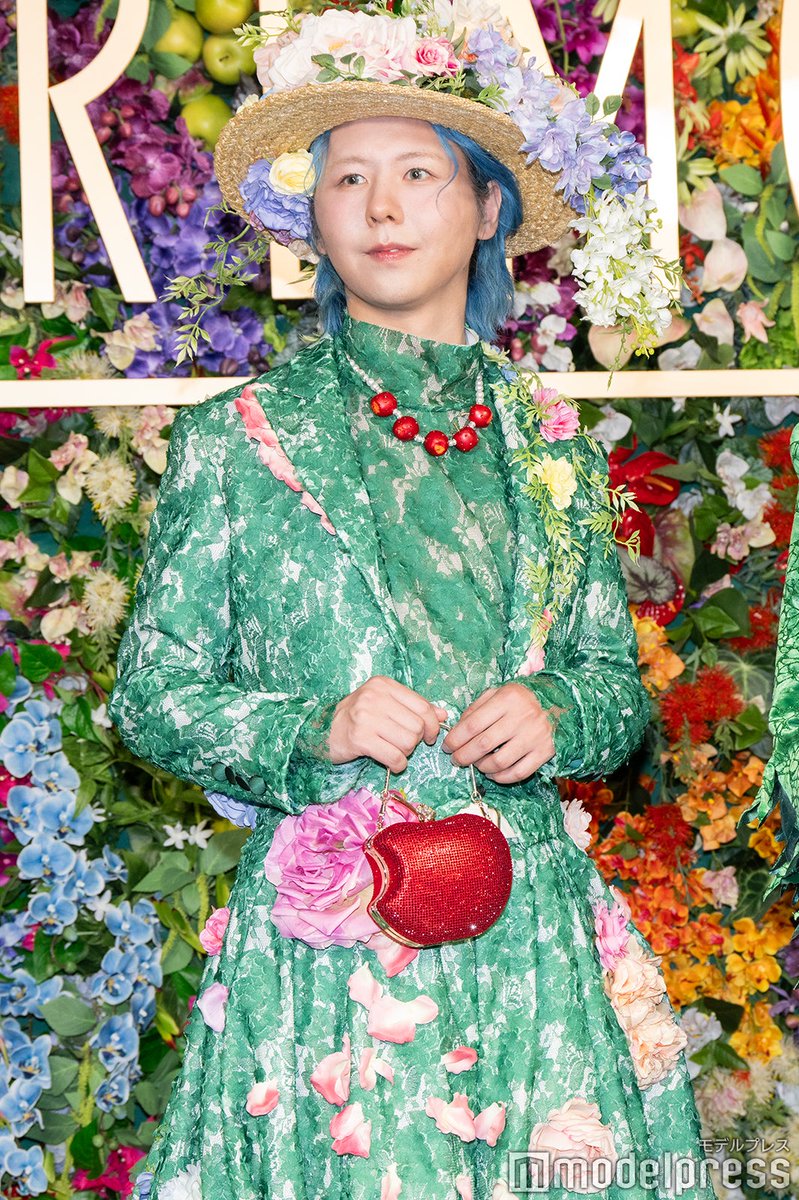 ミセス presents「CEREMONY」🍏】 ミセス、植物モチーフ衣装で華やかに