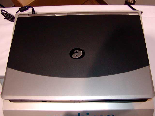 九十九電機、eMachines製ワイド液晶搭載ノートPCなど