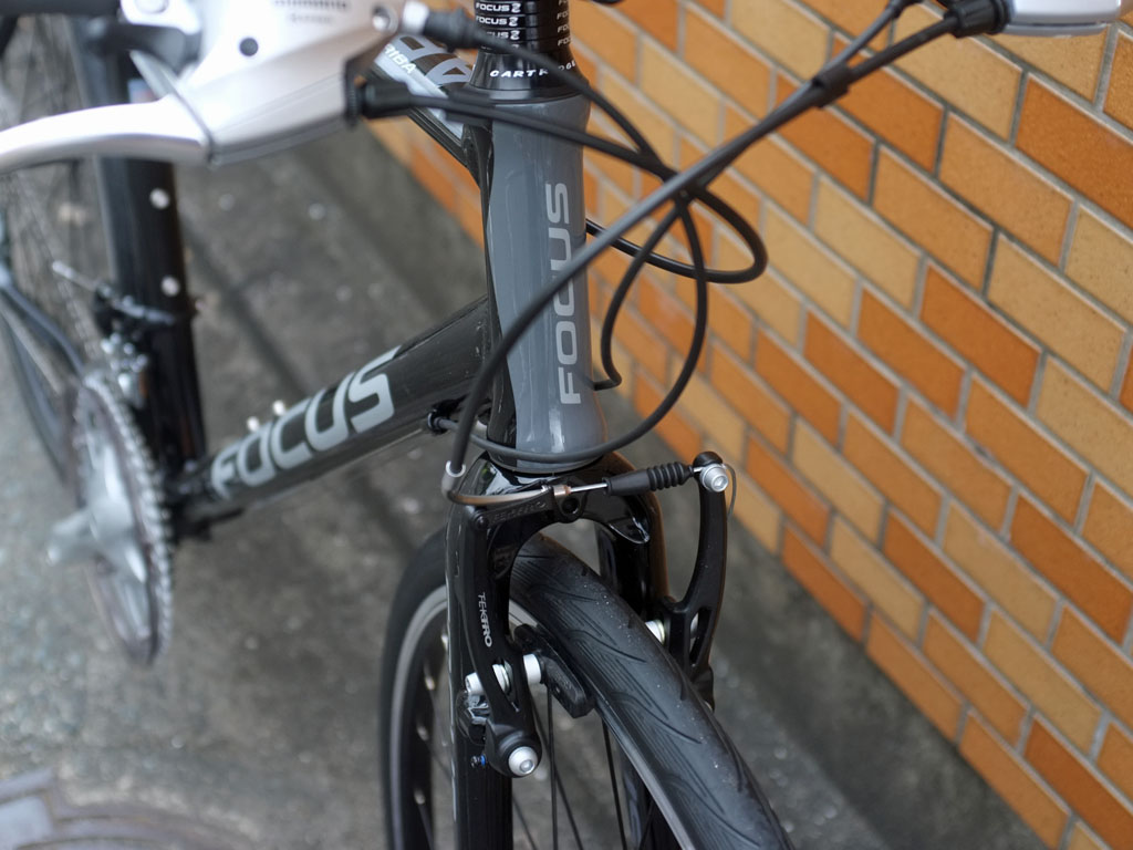 FOCUS 「フォーカス」 ARRIBA 4.0 クロスバイク FOCUS 「フォーカス