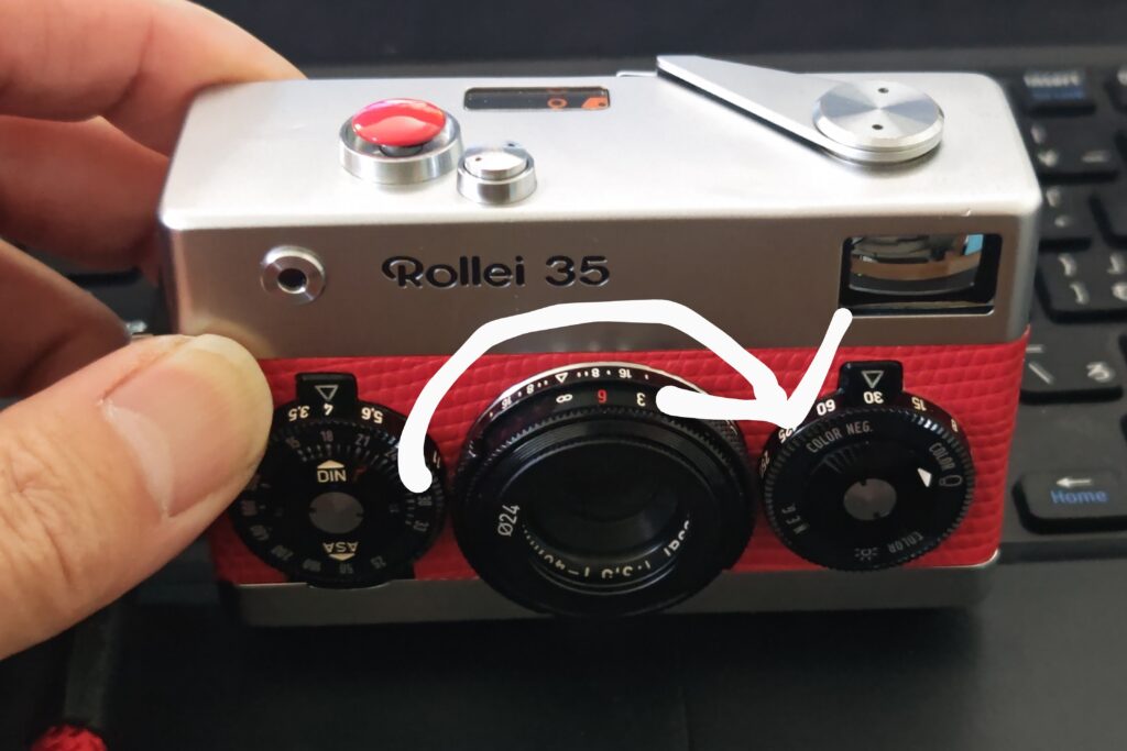 フィルムカメラレビュー】最高のフルメカニカルコンパクトカメラ