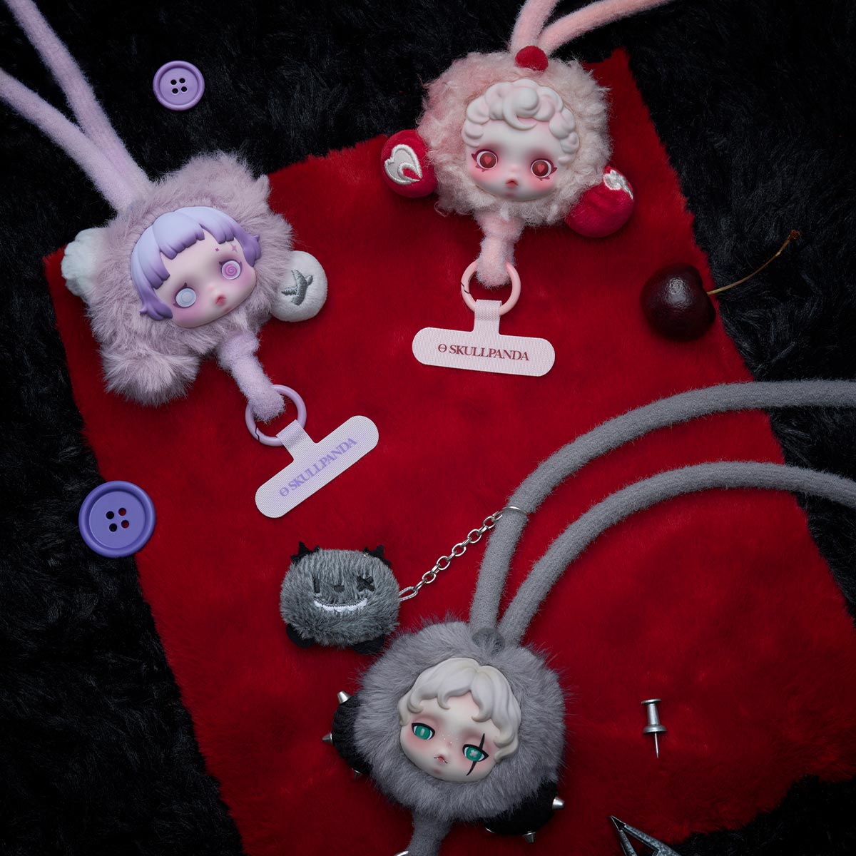 SKULLPANDA You Found Me! シリーズ スマホストラップ - POP MART (Italy)