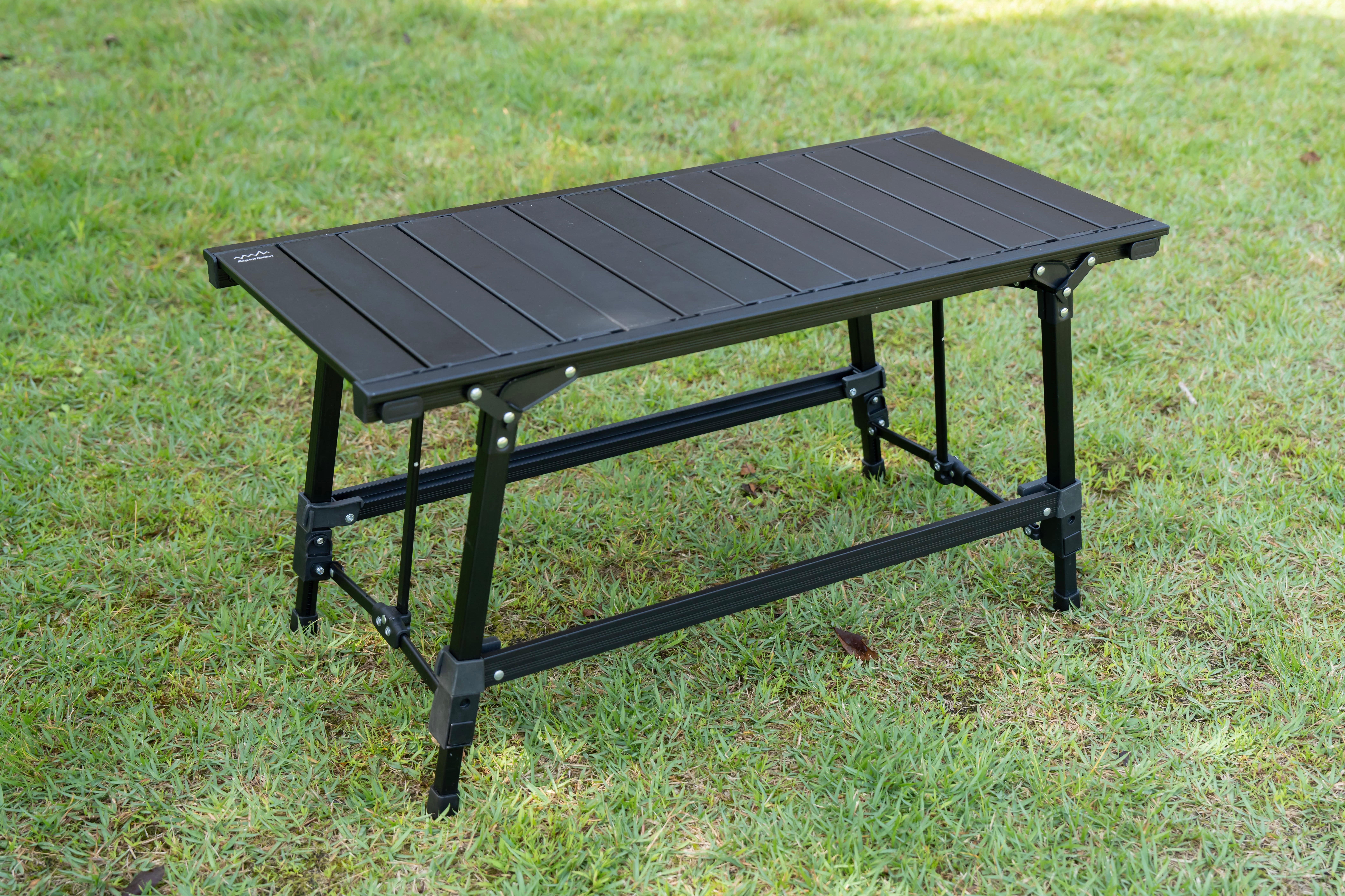 Alpen Outdoors 「アルミユニットテーブル」累計販売5万台突破記念