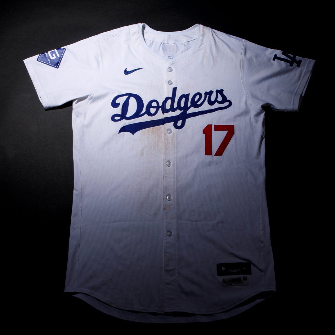 直筆サイン入り！1億円の着用ユニフォームが登場！ MINT POP