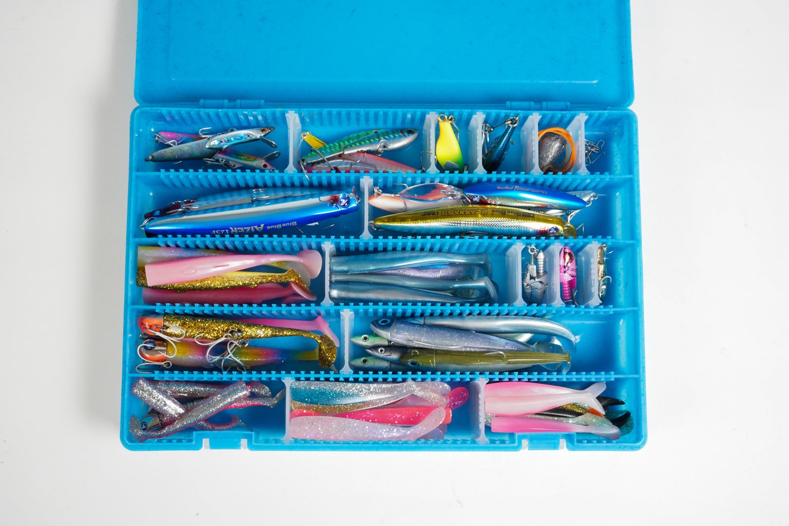 長崎県対馬市に漂着した海ごみを収納ボックスに。創業137年の工具箱