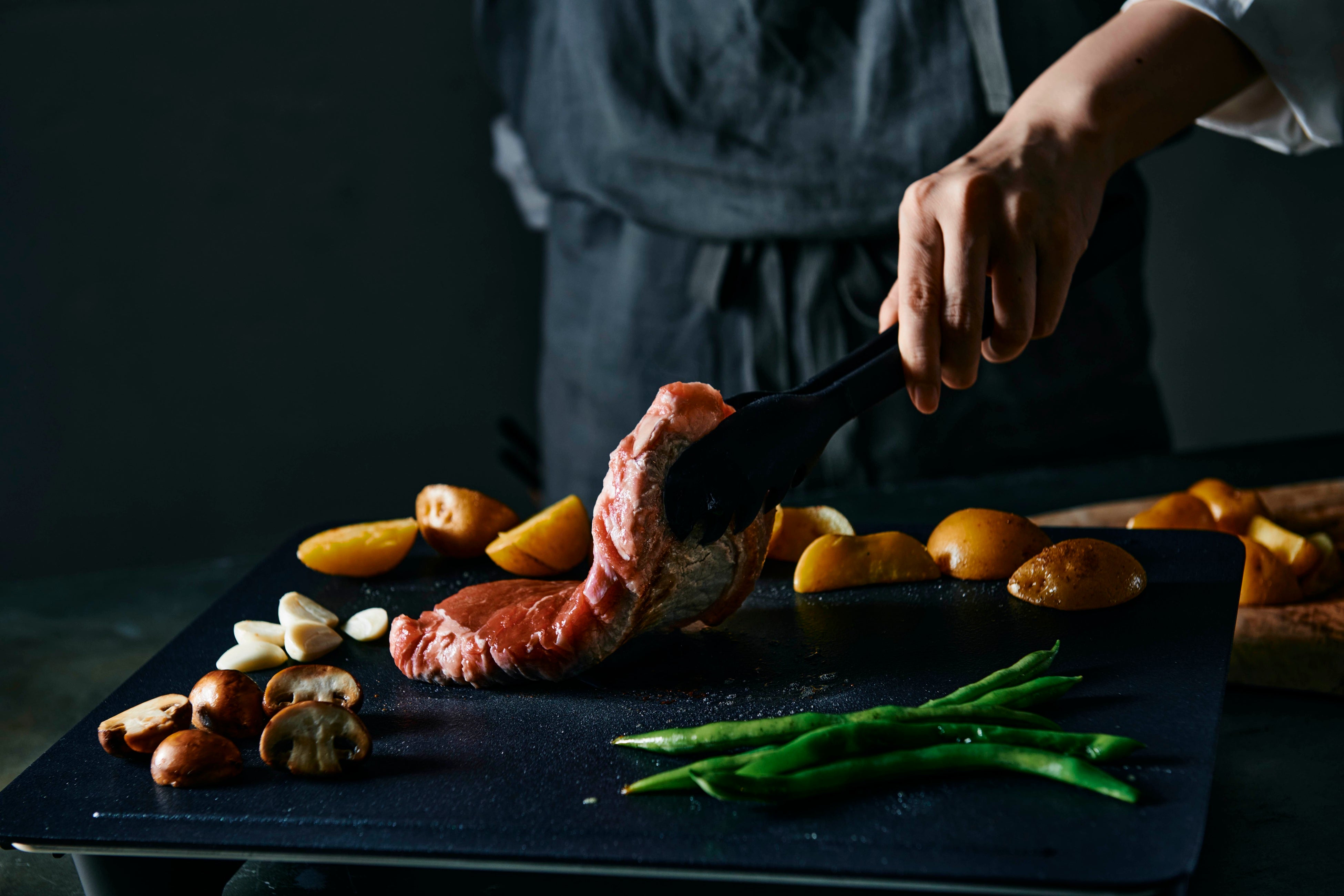 家電大賞2年連続ノミネートの未来型ホットプレート「abien MAGIC GRILL