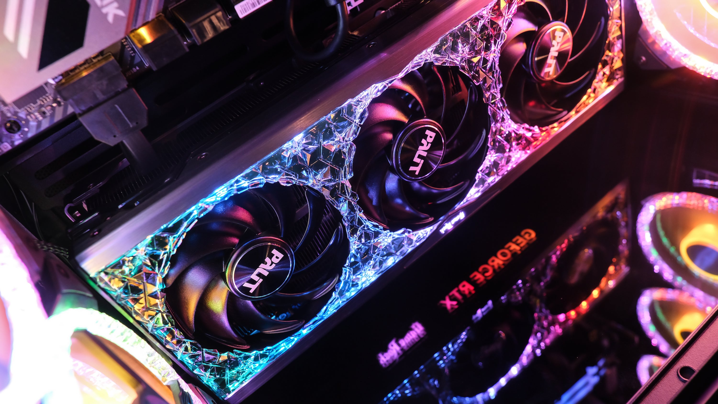 Palit、GeForce RTX® 4090 GameRockを発売 | Palit Microsystems Ltd