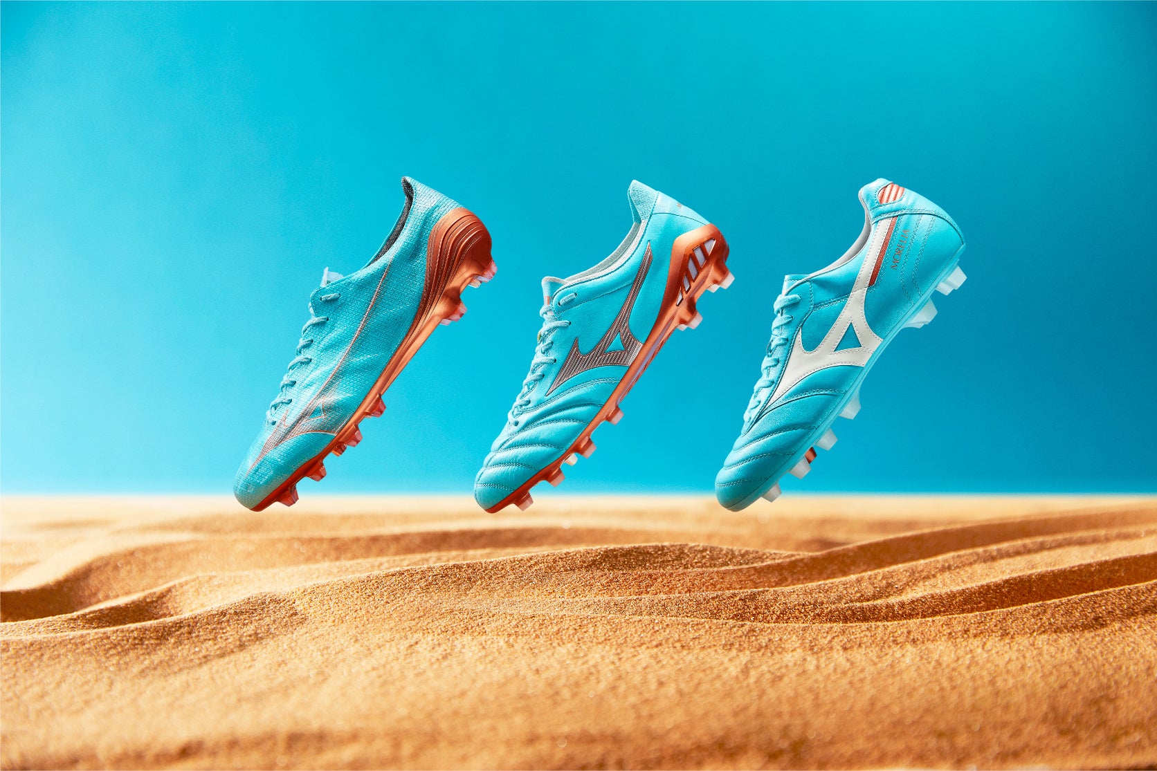 サッカーシューズ限定カラー「AZURE BLUE PACK」発売 | ミズノ株式会社